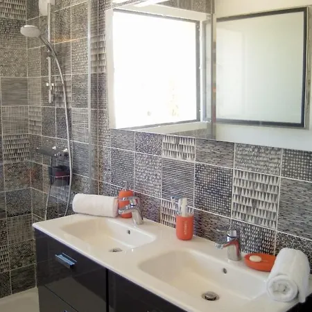 Le Saint-jore - 2 Bedroom Balcony & Parking Saint-Jorioz